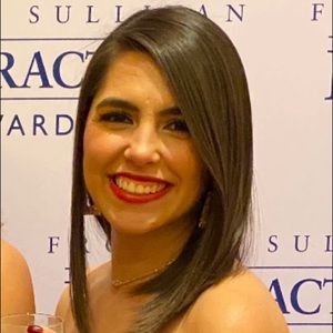 Meet your Posher, Claudia